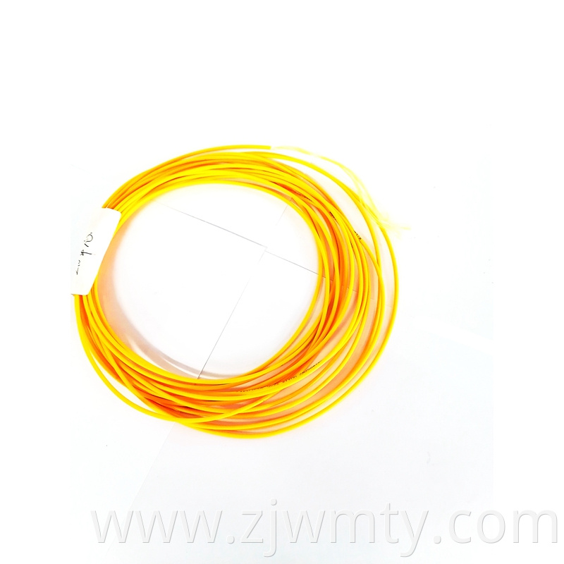 China Professional Manufacture Indoor Patch Optic Fiber Cable 500 M